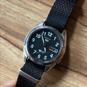 세이코5 필드워치 오이스터 seiko5 흑판