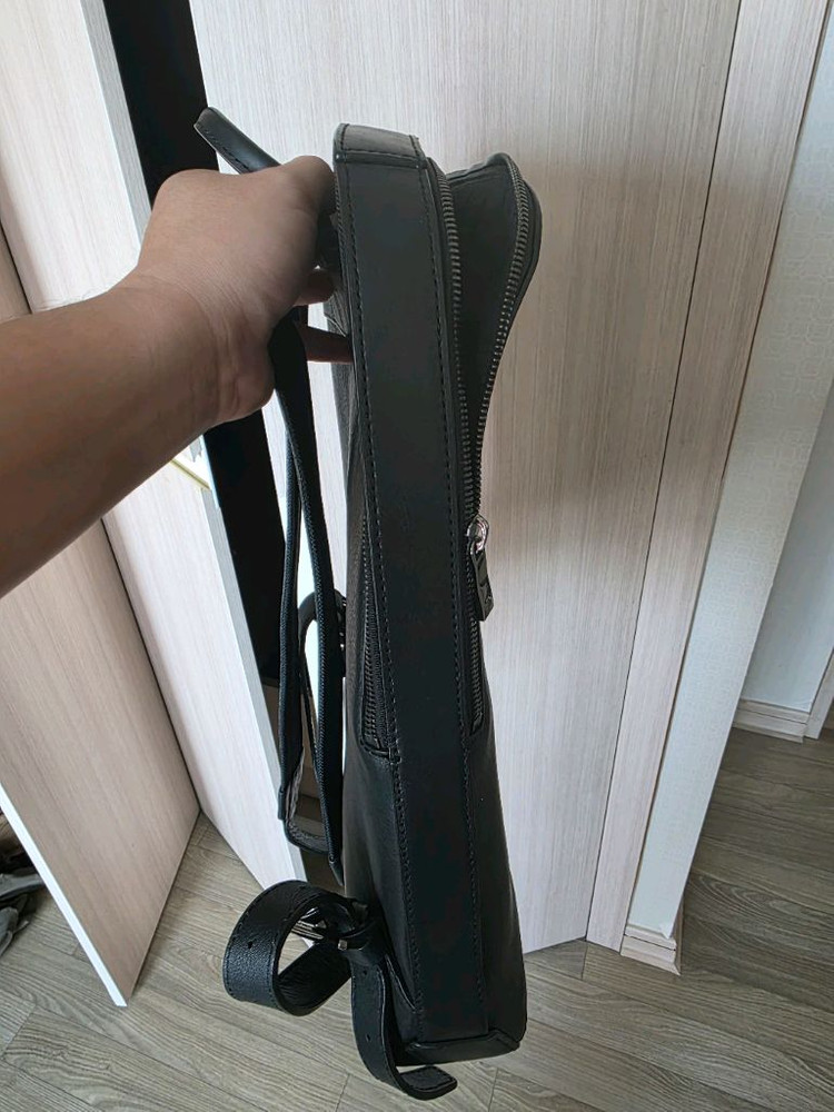 샘소나이트 블랙가죽 백팩 이미지