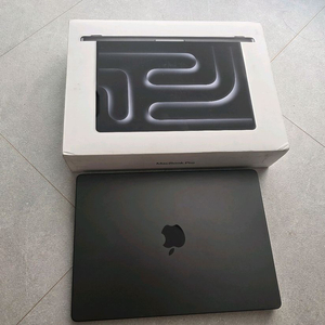 [신품급] 맥북프로14인치 M4Pro 24기가 512기가 블랙