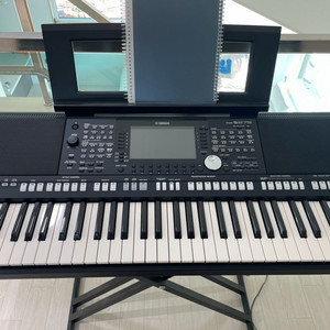 야마하 PSR-975 전자 키보드