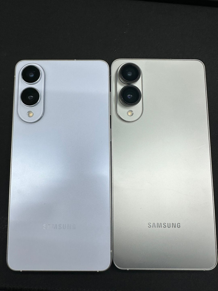 갤럭시 S25 엣지 아이스블루,실버색상 256GB 이미지