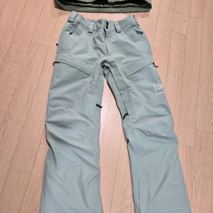 버튼ak 스워시 바지 L 2324제품