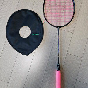 요넥스 나노플레어170라이트 5U 배드민턴 라켓 신동급