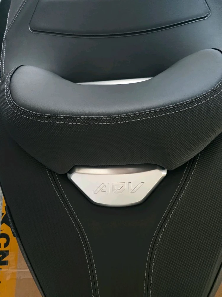 혼다 ADV350 컴포트 다운 시트 업킷 포함 하자상품 이미지