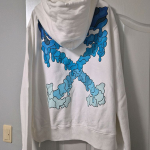 오프화이트 드리핑 애로우 후드티 이미지