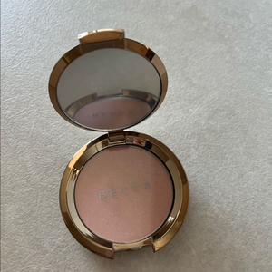 베카 로즈쿼츠 씨쉘 로즈쿼츠 하이라이터