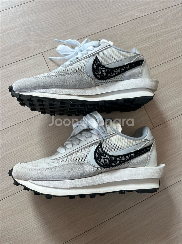 (거의새것) 나이키 사카이 디올 콜라보 LD와플 운동화 225--1