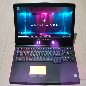 17인치 게이밍 노트북 Alienware 17 R5 i9 토비아이 CTO 풀옵