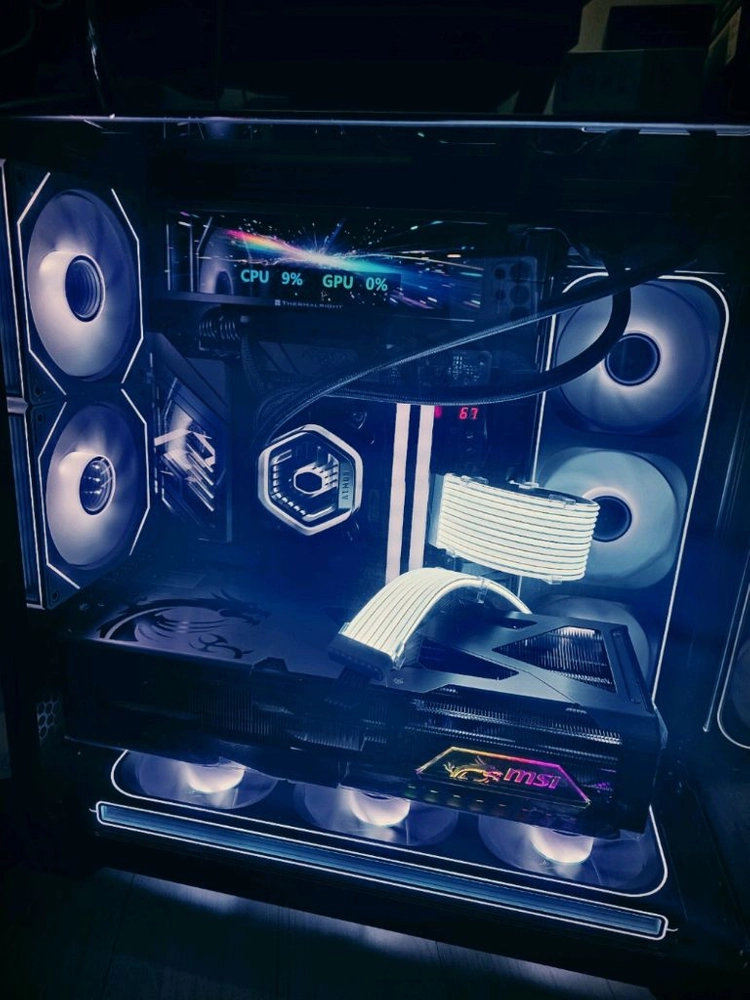 라이젠9 9950X3D RTX5090 뱅가드 최고사양 본체 이미지