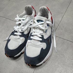 아디다스 팔콘 W 흰색 네이비 레드 275