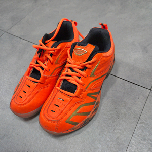 커스템에이드 프로 엔진2 배드민턴화 220