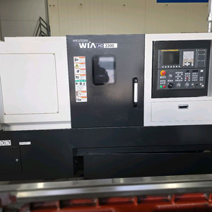 현대위아 8인치 CNC선반.HD2200 이미지