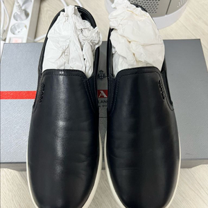 프라다슬립온6사이즈 이미지