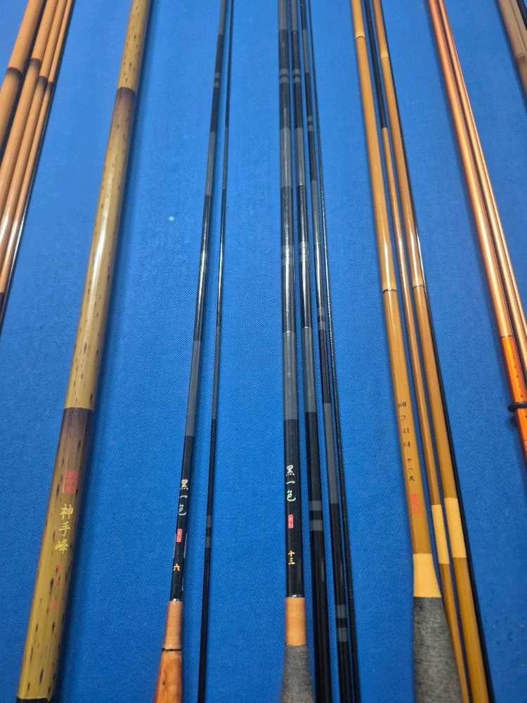 내림 중층 헤라 낚시대 6척ㅡ15척 다이와 일격 다이와 천봉검 흑일색 고천카본뜰채 내림찌세트 크램프 등 할인판매 이미지