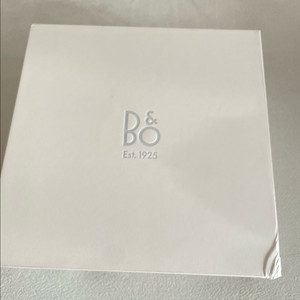 뱅앤올룹슨 베오사운드 A1 3세대