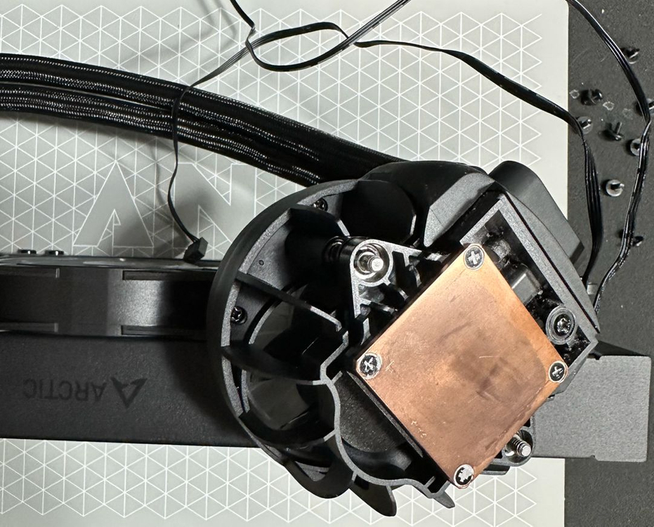 ARCTIC Liquid Freezer III 360 A-RGB--2