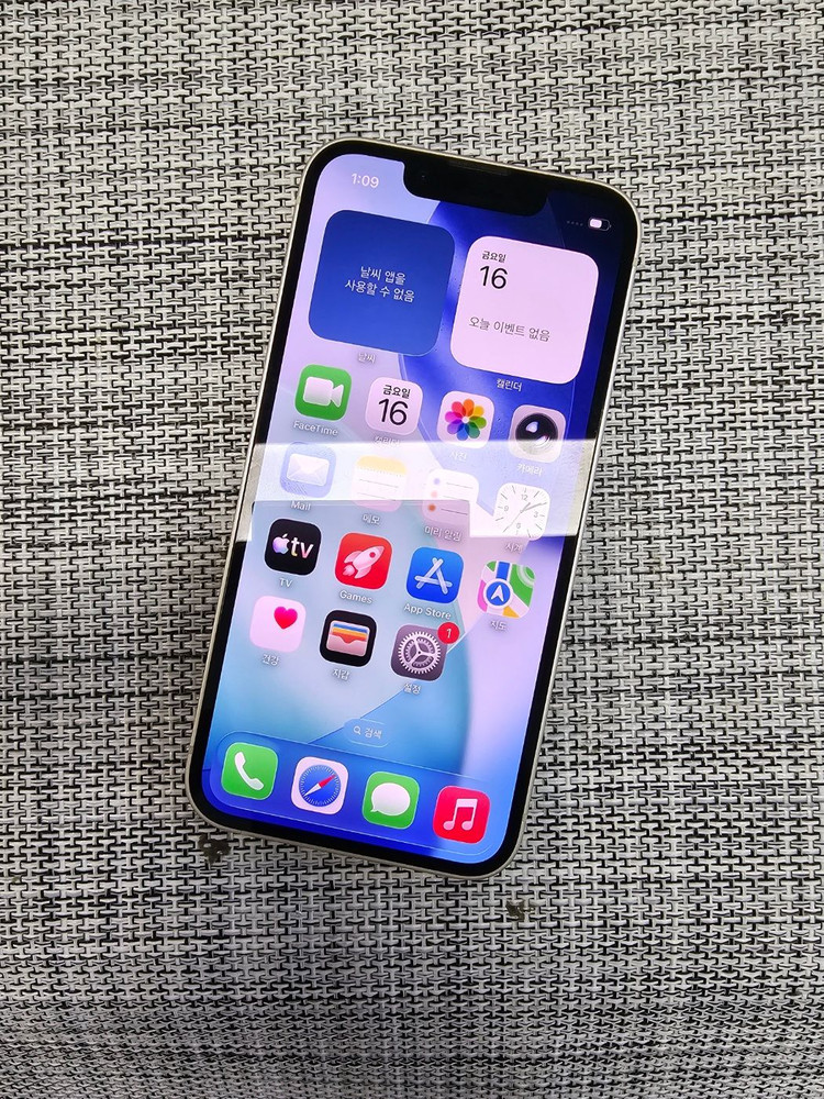 (신폰급) 아이폰 13미니 128G 스타라이트 배터리88% 무기스 무찍힘 선물용 40만팝니다@--1