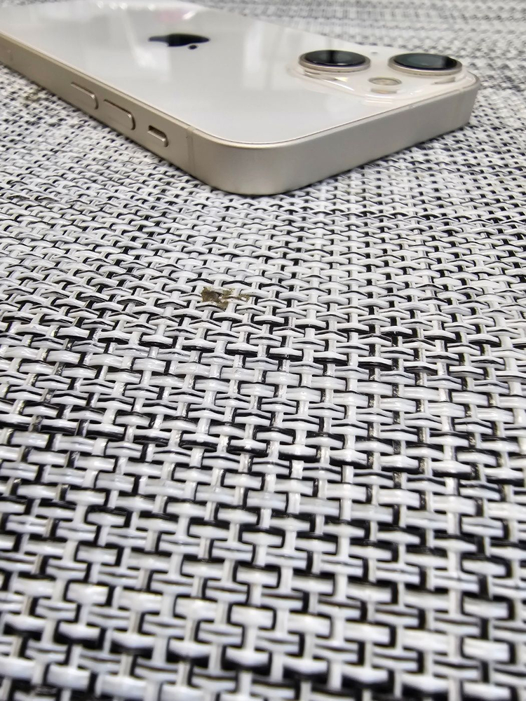 (신폰급) 아이폰 13미니 128G 스타라이트 배터리88% 무기스 무찍힘 선물용 40만팝니다@--3