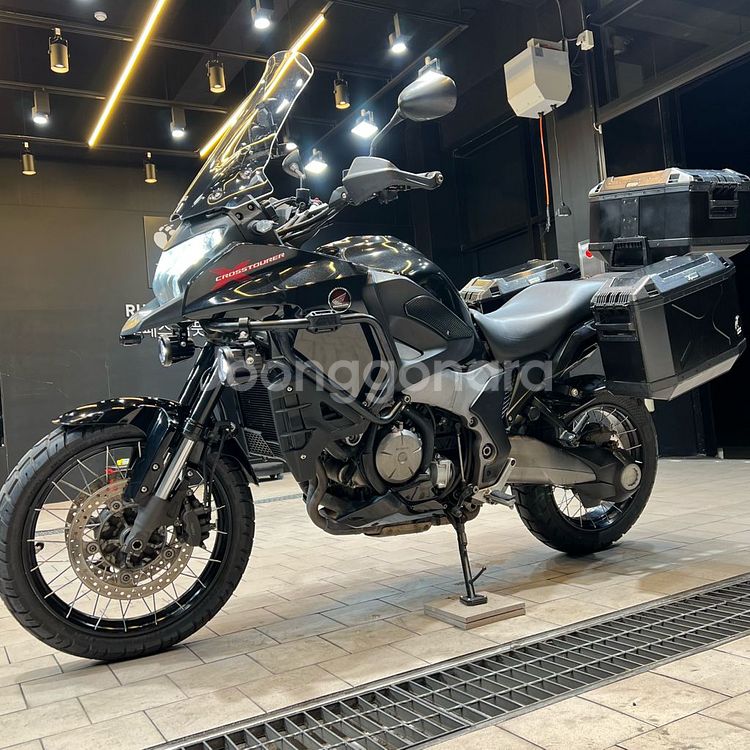 혼다 VFR1200X 풀옵션 [정비완료/구변완료/국내10대/무사고]대차o bmwr1200gsr1200rt멀티스트라다--4