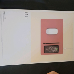 파우트 HANDS 3 PRO 무선충전 마우스패드