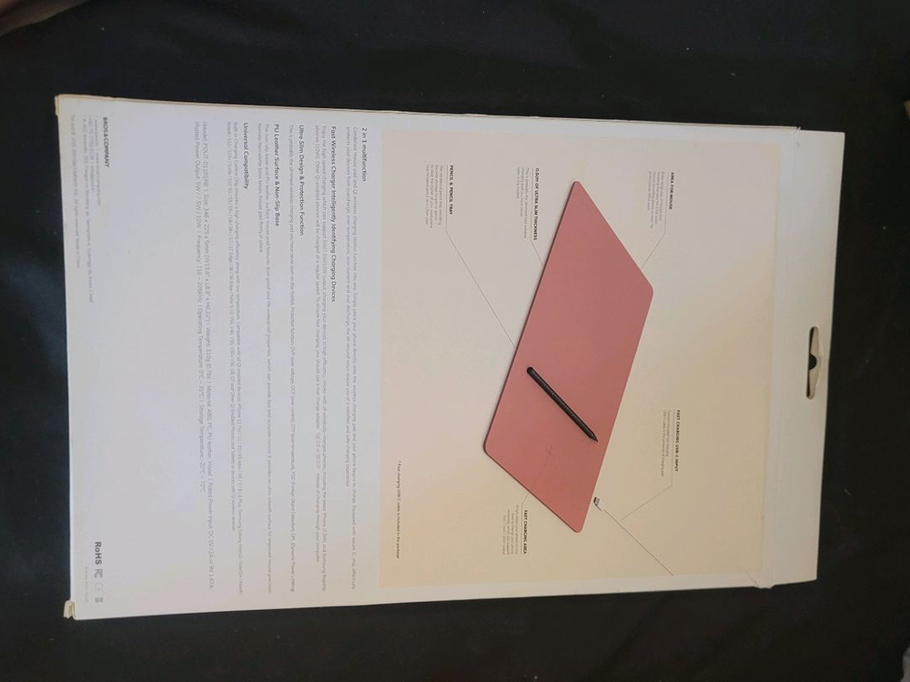 파우트 HANDS 3 PRO 무선충전 마우스패드--1