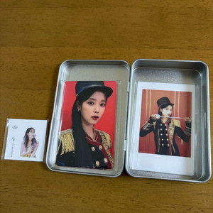 아이유 골든 아워 콘서트 굿즈 모음 일괄 판매 이미지