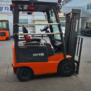 두산 1.5톤 중고지게차 팝니다