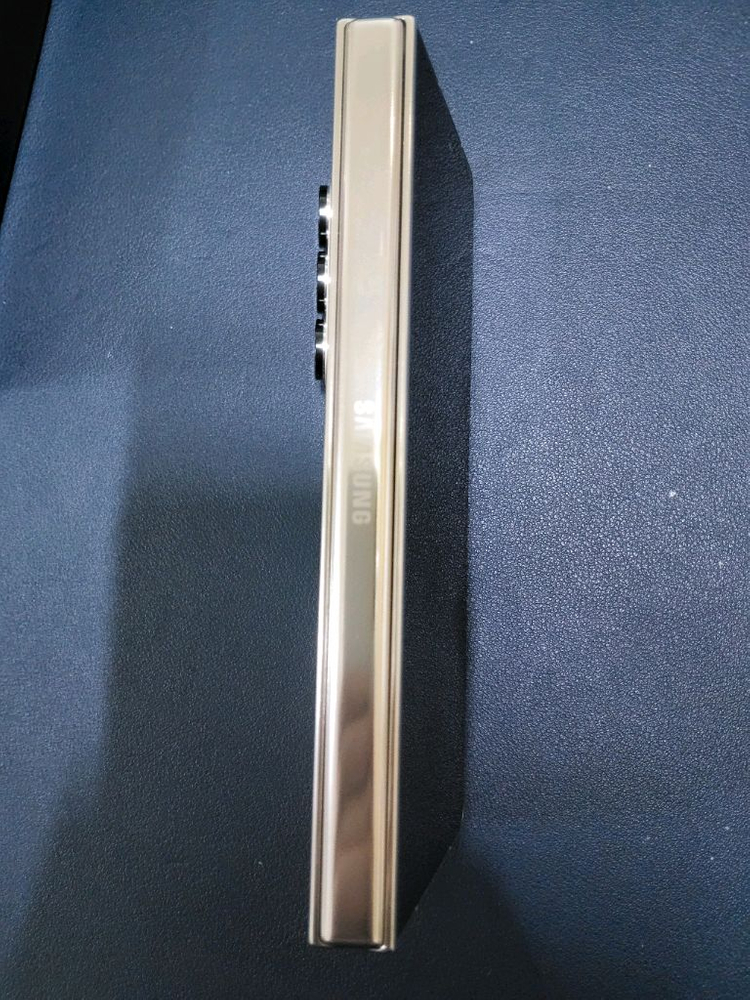 S급 풀박스) 갤럭시 Z 폴드5 올갈이 제품 팝니다--4