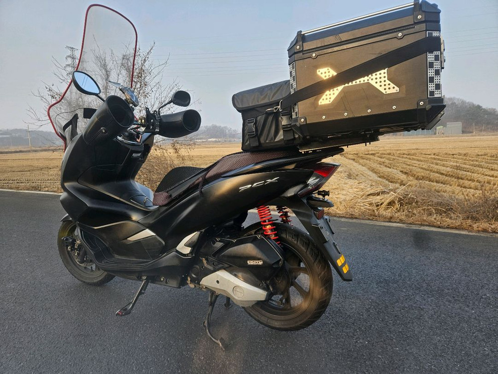 혼다PCX125/19년식/5만키로/135만원/구변완 이미지