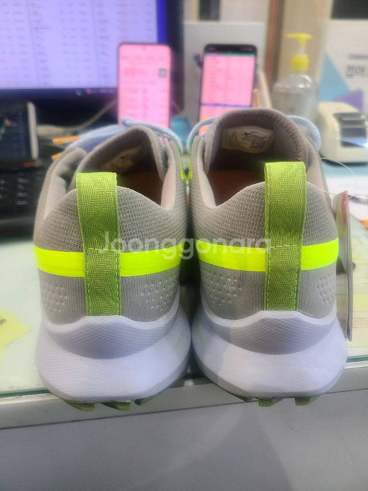 나이키 런닝화 페가수스 트레일4 280 새상품--3