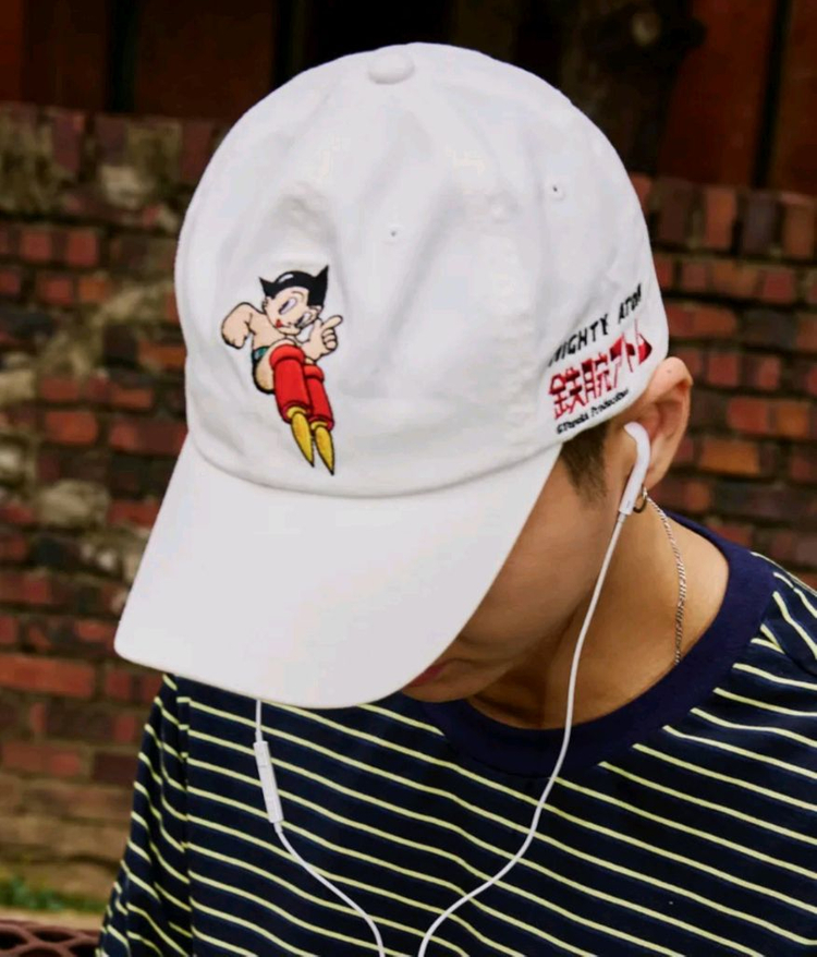 디아도라 아톰 그래픽 볼캡 오프 화이트 남녀공용 모자 프리사이즈 새상품--4