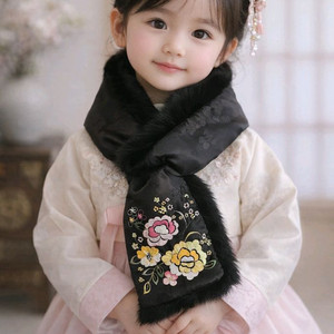 꽃자수 큐빅 포인트 한복 여아 방한 털목도리 여아 성인 착용 가능