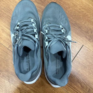 나이키 페가수스41 265mm 급처 이미지