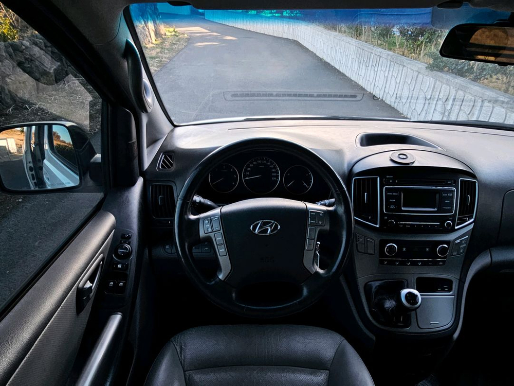 그랜드스타렉스5인승밴--6