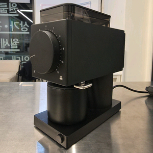 펠로우 오드 그라인더