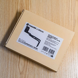 인스타360 RS ONE 마이크 브라켓 이미지