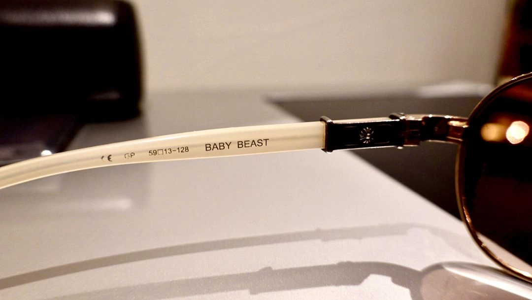 크롬하츠 BABY BEAST 선글라스 이미지