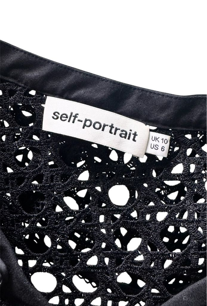 셀프포트레이트 블랙 레이스 오프숄더 원피스 드레스--3