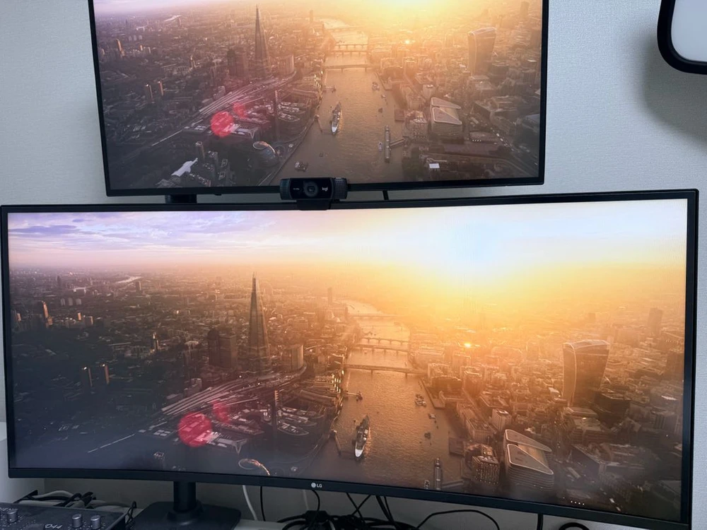 델 U2723QE 27인치 4K 모니터 / 패널 불량 / 부품·수리용 / 스탠드 포함 - 안심되는 중고거래