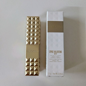 *새제품* 발렌티노뷰티 스파이크 발렌티노 마뜨 립스틱