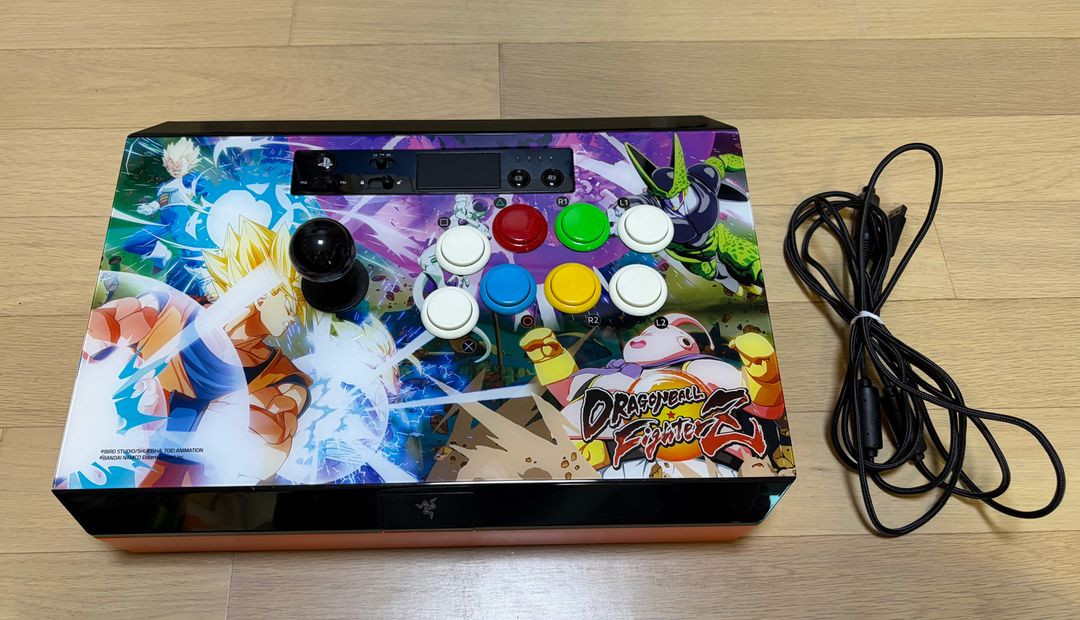 드래곤볼 에디션 레이저 판테라 조이스틱 판매(풀박스, 플스/PC 사용 가능, 상판 개폐형)--1