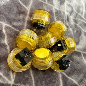 삼덕사 30mm 체리 은축 저소음 클리어 옐로우 버클형 버튼 8개 판매