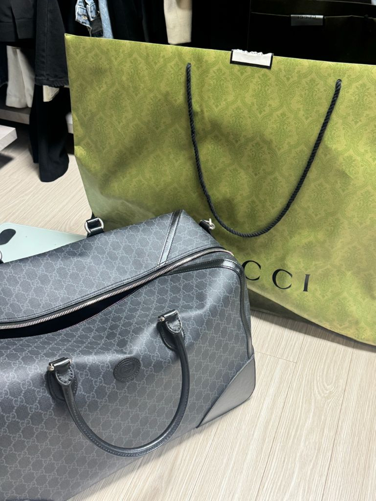 구찌 인터로킹 G 더플백 보스턴백--3