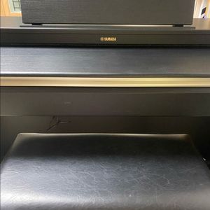 야마하 YDP-162 디지털피아노