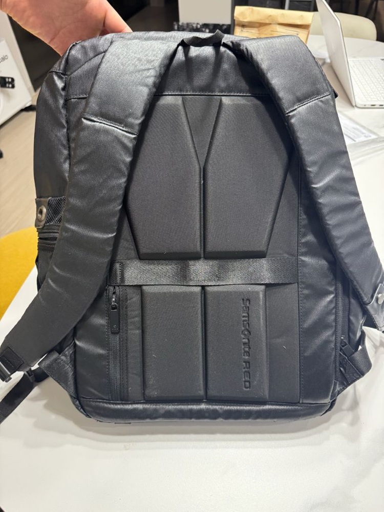 샘소나이트 백팩--2