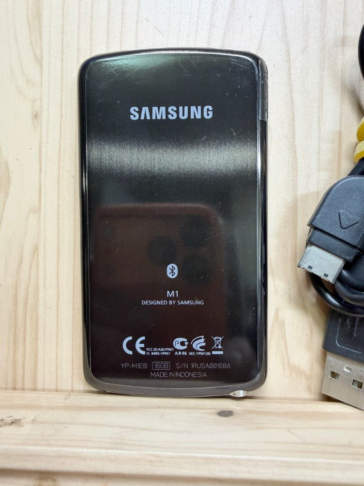 삼성 옙M1,MP3플레이어,16기가.작동외관굿 이미지