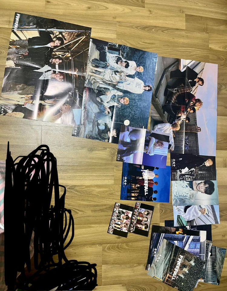 1. 투바투 공식 굿즈 일괄로만 판매 이미지