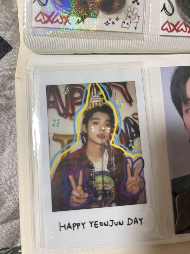 1. 투바투 공식 굿즈 일괄로만 판매 이미지