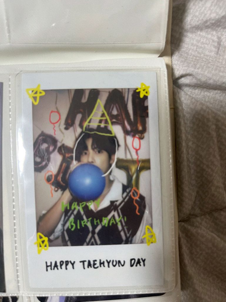 1. 투바투 공식 굿즈 일괄로만 판매 이미지