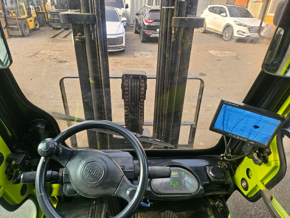 (중고지게차) 클라크 GTS30KD 디젤 3톤 3단 지게차 (3단마스트, 편개식자동발, 캐빈, 후방카메라,안전경보--9